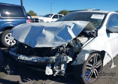 2017 Honda Accord Sport z USA, uszkodzony, nr VIN 1HGCR2F51HA029421